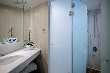 Kriti Beach Hotel - Wohnbeispiel Suite Familie (Zimmercodierung WI1)