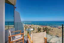 Kriti Beach Hotel - Wohnbeispiel Juniorsuite Superior Meerblick (Zimmercodierung JSM)