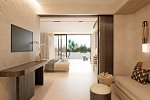 Theartemis Palace