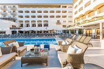 Theartemis Palace
