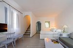 Maison Des Lys Luxury Suites
