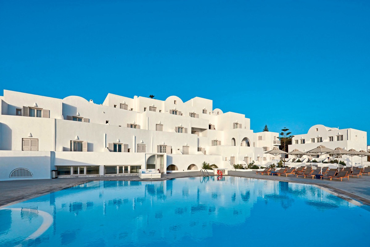 Santorini Palace