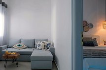 Kalestesia Suites - Wohnbeispiel Suite Premium mit Außenjacuzzi und Calderablick (Zimmercodierung DMM)