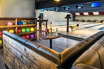 Ostsee Resort Damp - Ferienhäuser Asgard - Sportsbar Kuppsala