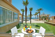 Blue View Superior Suites