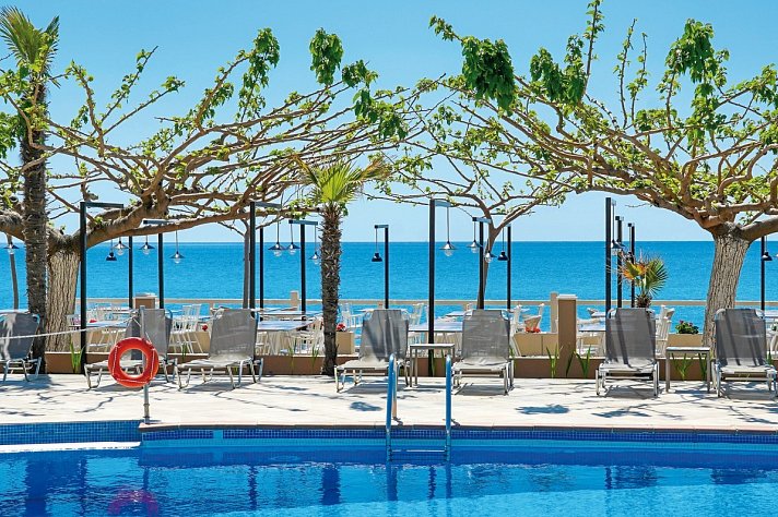 Blue View Superior Suites