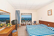 Mimosa Beach - Wohnbeispiel Doppelzimmer seitl. Meerblick (Zimmercodierung DBN)
