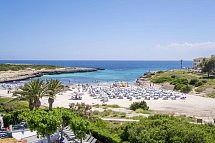 FERGUS Style Carema Beach