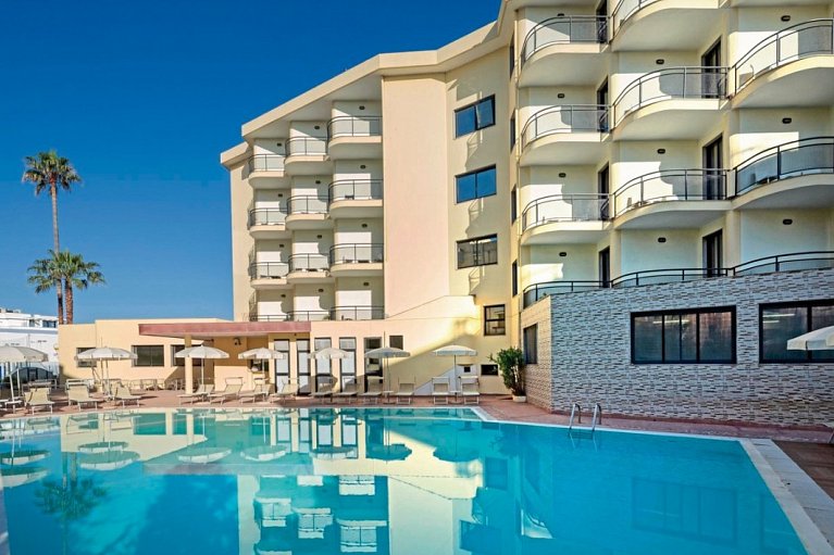 Rina Hotel