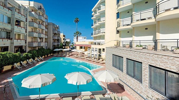 Rina Hotel