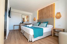 Bahía de Alcudia & Spa - Wohnbeispiel Doppelzimmer Comfort obere Etage (Zimmercodierung DFD)