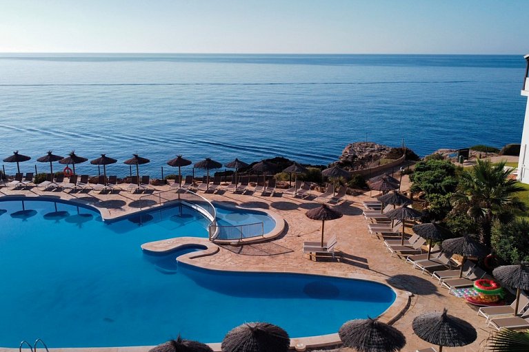 Alua Suites Las Rocas