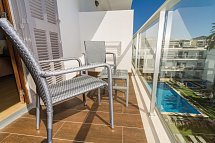 Eix Alcudia - Beispiel Balkon (Zimmercodierungen D1P & D2P)
