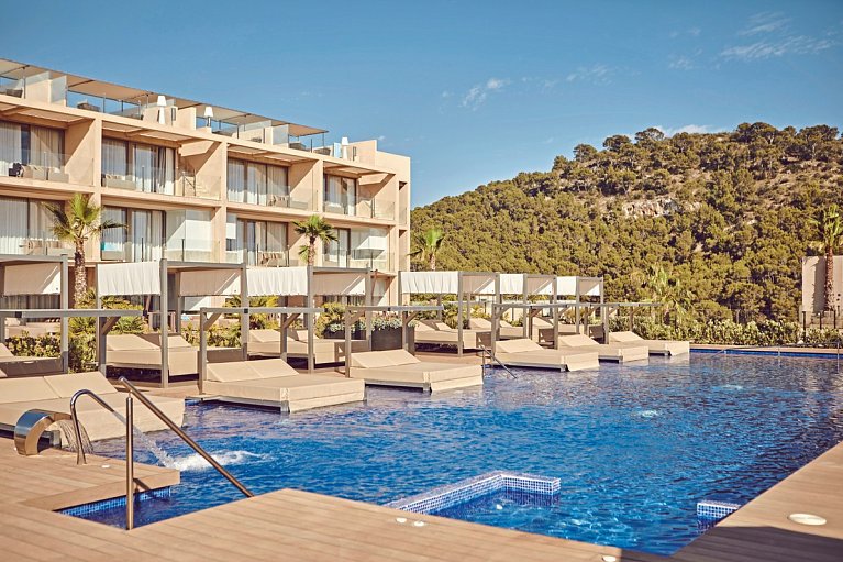 Zafiro Palace Andratx - Oasis Pool