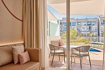 Zafiro Alzinar Mar - Wohnbeispiel Juniorsuite Royal Terrace mit privatem Pool (Zimmercodierungen JT1 & JT2)