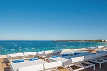 Sabina Hotel & Suites