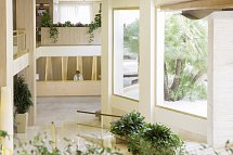 Sabina Hotel & Suites