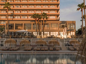 Caramelo Calvia Beach