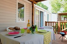 Camping Free Beach (by Happy Camp) - Wohnbeispiel Mobilheim Happy Premium (Zimmercodierung CB1)