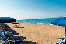 Camping Free Beach (by Happy Camp)