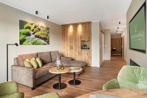 Sporthotel Grafenwald - Wohnbeispiel Suite Komfort Deluxe (Zimmercodierungen WD1 & WD2)