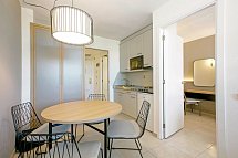 Ponient Dorada Palace by PortAventura World - Wohnbeispiel Appartement 1 Schlafzimmer (Zimmercodierungen AB1 & AB2)
