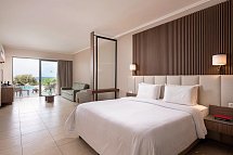Kresten Royal Euphoria Resort - Wohnbeispiel Junior Suite Meerblick Privatpool (Zimmercodierung J1M)