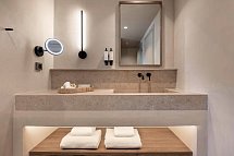 Aulus Lindos Rhodes, Curio Collection by Hilton - Badbeispiel (Zimmercodierung D1G)