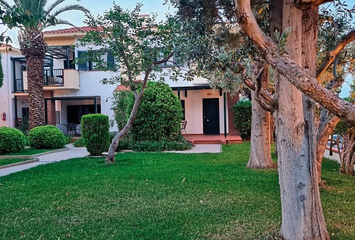 Elia Appartements Afitos