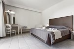 Lagomandra Beach Hotel