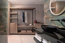 Lagomandra Beach Hotel - Wohnbeispiel Juniorsuite Deluxe Landblick (Zimmercodierung DDN)