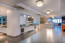 Lagomandra Beach Hotel