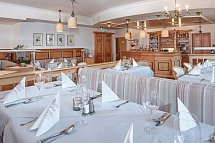 Hanneshof Resort - Restaurant Haus Sonnenhügel