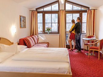 Feriendorf Ponyhof - Wohnbeispiel Doppelzimmer Elternhaus (Zimmercodierung DB1)