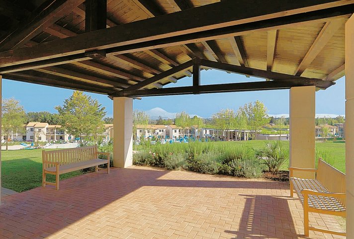 Belvedere Village