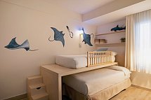 Iberostar Waves Royal Andalus - Wohnbeispiel Familienzimmer seitl. Meerblick (Zimmercodierungen F1N & F2N)
