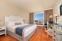 Hotel Fuerte Conil-Resort - Wohnbeispiel Doppelzimmer seitl. Meerblick (Zimmercodierung DBN)