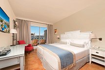 Hotel Fuerte Conil-Resort - Wohnbsp. Familienzimmer mit 2 Schlafzimmern (Zimmercodierung FB1)