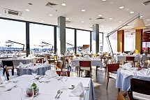 Hotel In