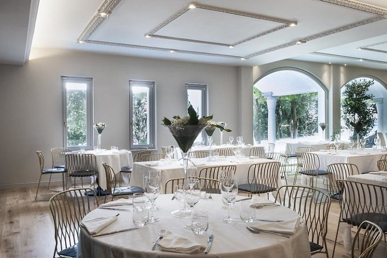 Seebay Hotel