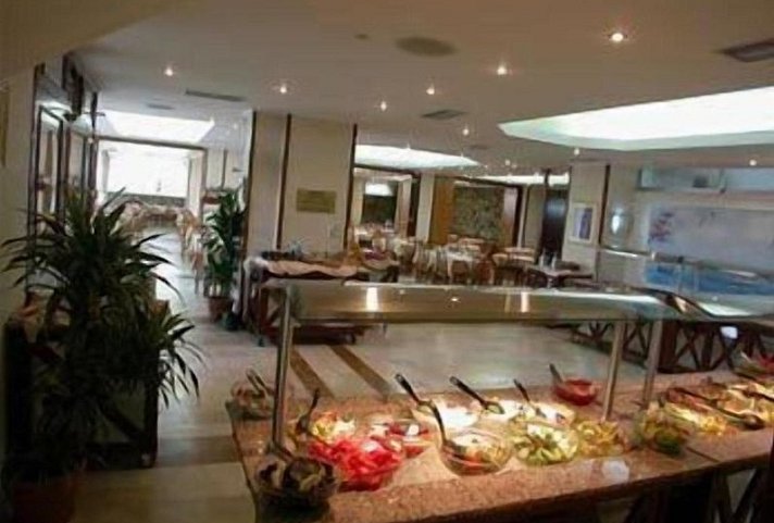 Pappas Hotel