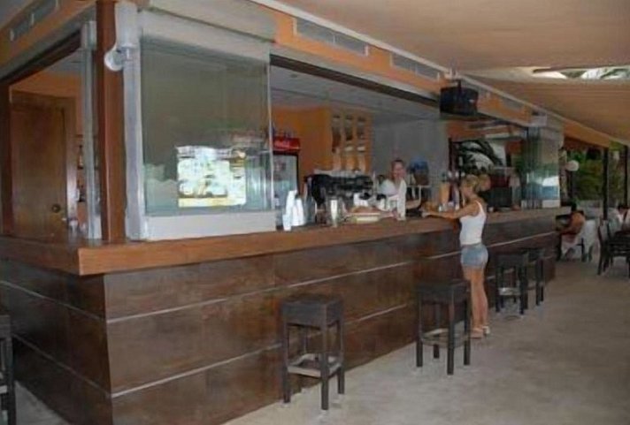 Pappas Hotel