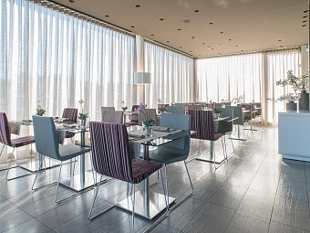 8Piuhotel