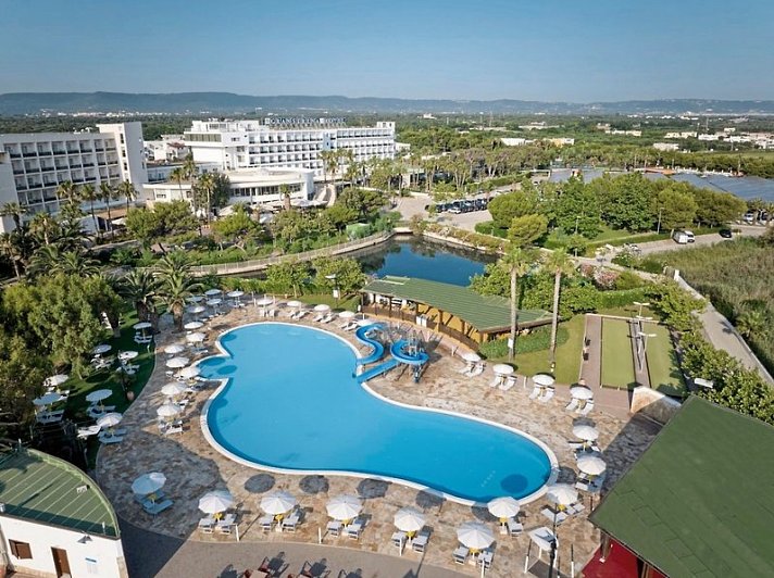 GranSerena Hotel