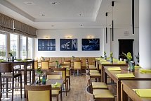 Holiday Inn Express Bremen Airport by IHG