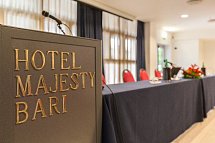 Majesty Bari
