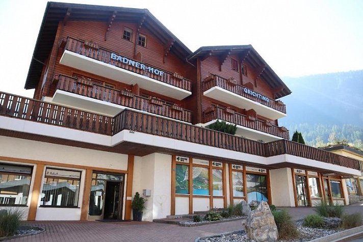 Grichting Hotel & Serviced Apartments
