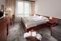 Pinia Hotel & Resort