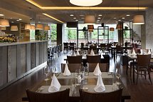 Pinia Hotel & Resort