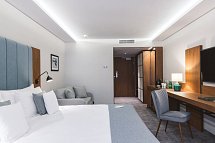 Green Mountain Hotel & Apartments